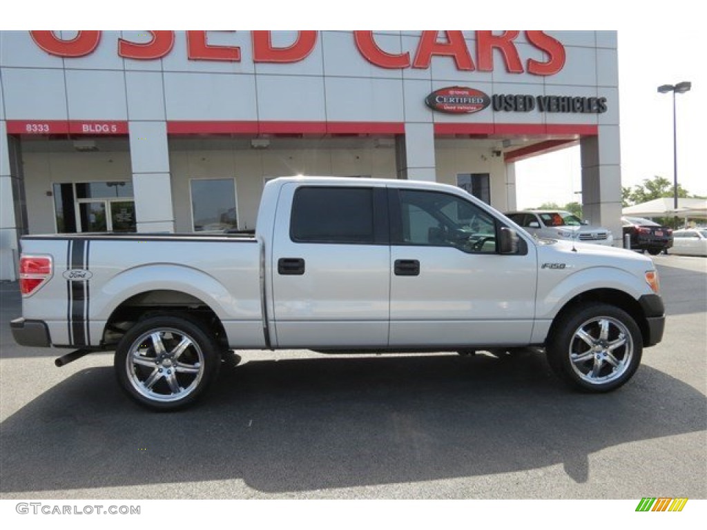 2011 F150 XL SuperCrew - Ingot Silver Metallic / Steel Gray photo #8