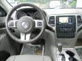 Stone White - Grand Cherokee Laredo 4x4 Photo No. 13