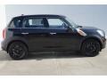 Absolute Black Metallic - Cooper Countryman Photo No. 2