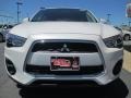 White Pearl - Outlander Sport ES Photo No. 2