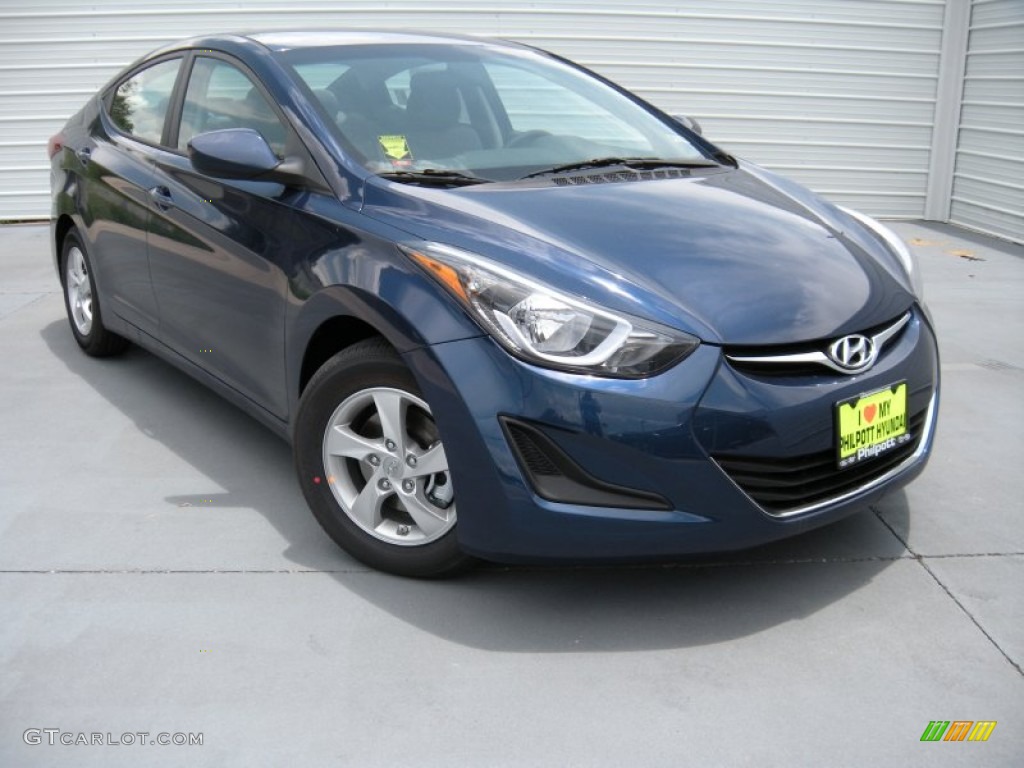 Lakeside Blue Hyundai Elantra