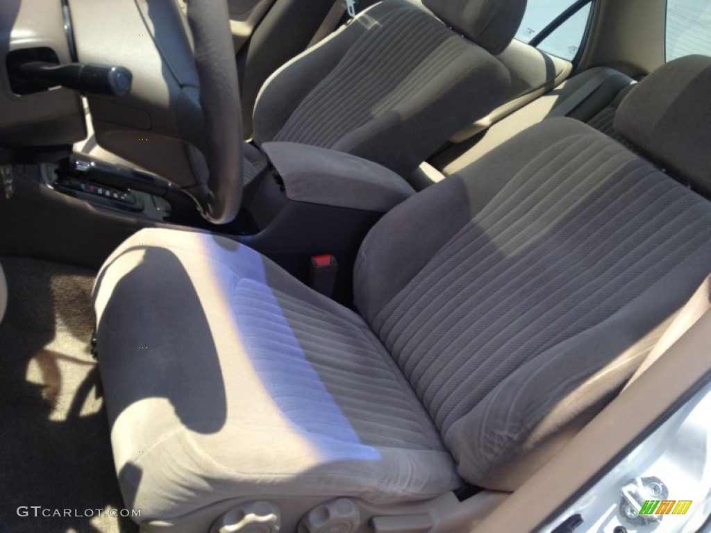 1998 Accord LX Sedan - Taffeta White / Ivory photo #16