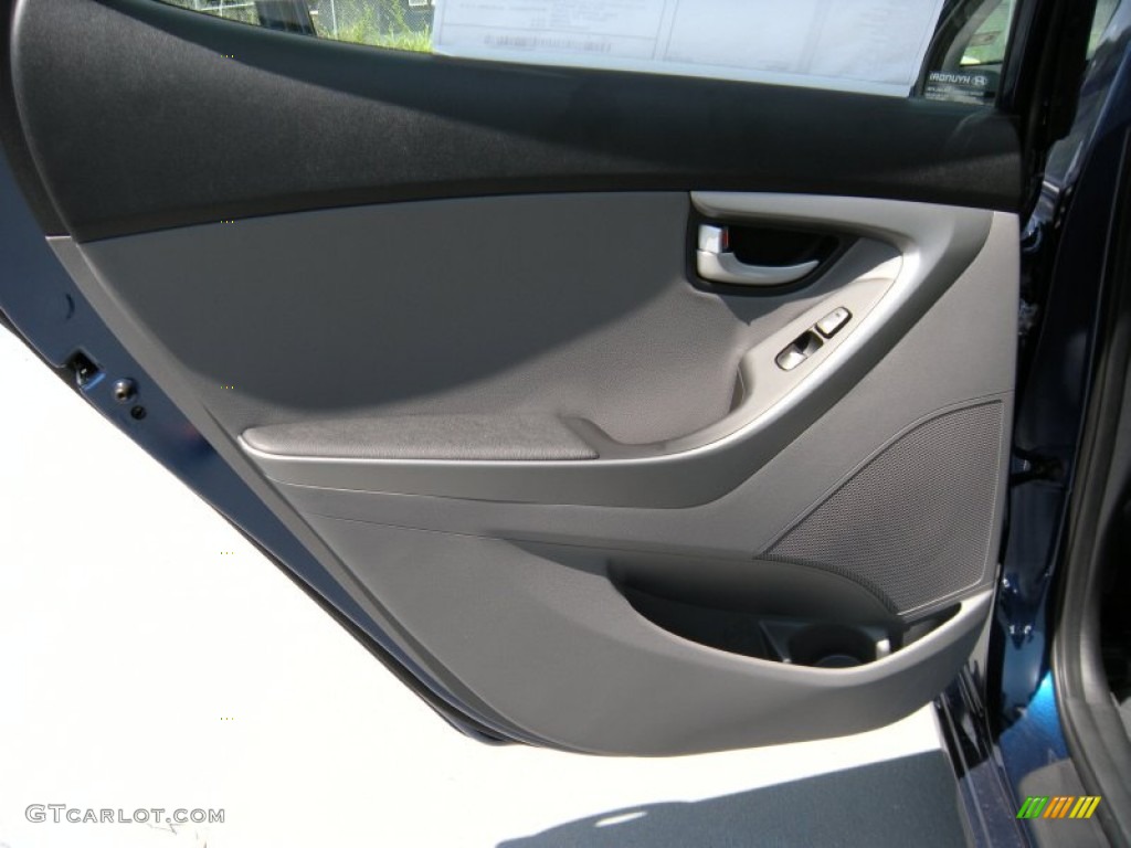 2015 Hyundai Elantra Limited Sedan Gray Door Panel Photo #95119070