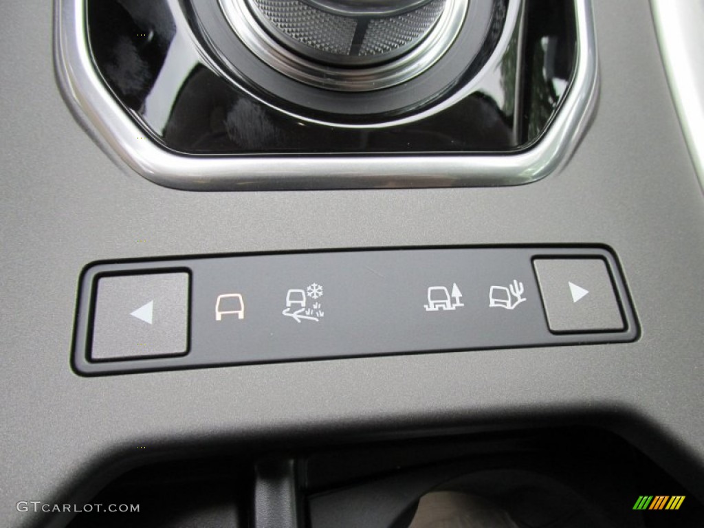 2014 Land Rover Range Rover Evoque Pure Controls Photo #95119673