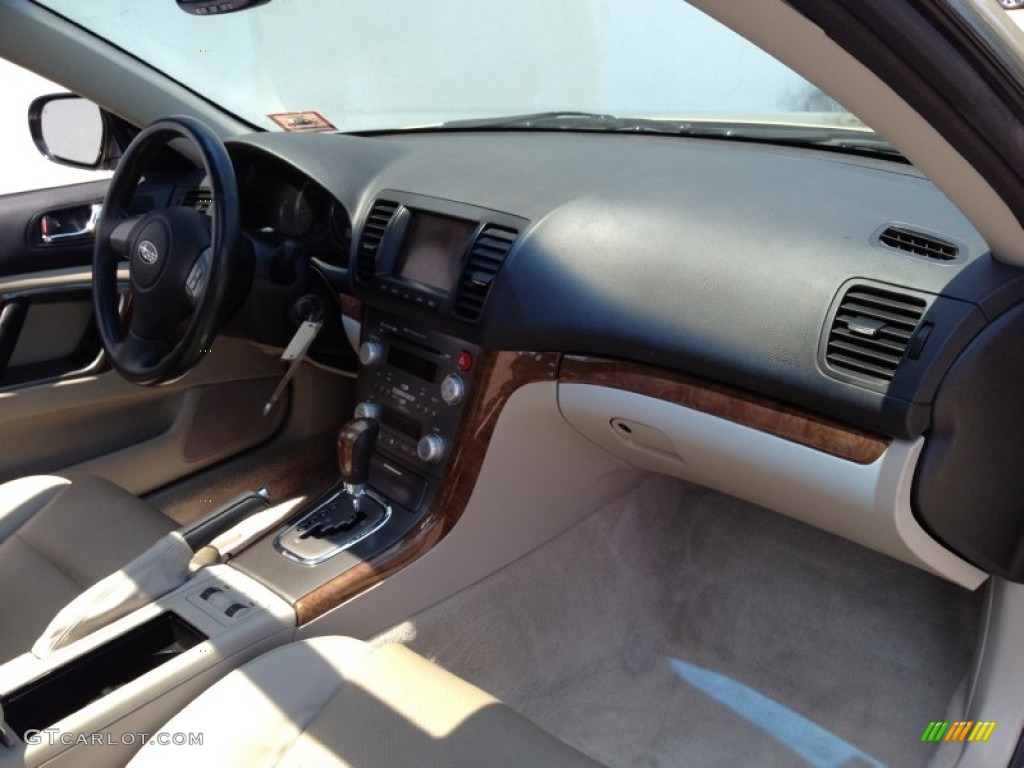 2008 Outback 2.5i Limited Wagon - Harvest Gold Metallic / Warm Ivory photo #25