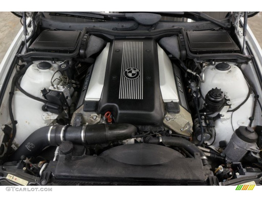 2002 BMW 5 Series 540i Sedan 4.4L DOHC 32V V8 Engine Photo #95136656