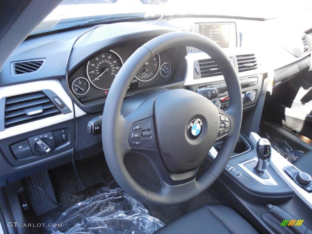 2014 3 Series 320i xDrive Sedan - Glacier Silver Metallic / Black photo #14
