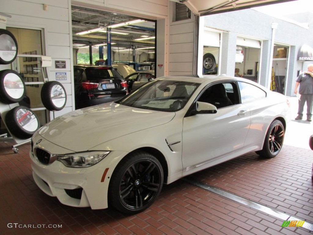 Alpine White 2015 BMW M4 Coupe Exterior Photo #95141771