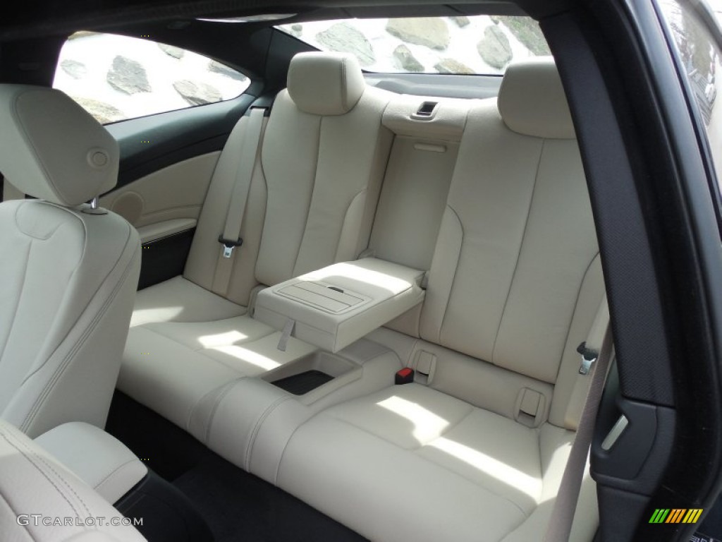 Oyster/Black Interior 2014 BMW 4 Series 428i xDrive Coupe Photo #95145200