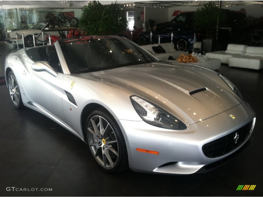 2011 Ferrari California Standard California Model Exterior Photos