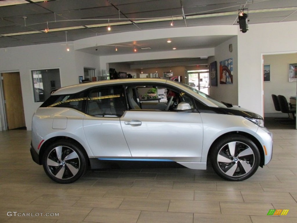 Ionic Silver Metallic 2014 BMW i3 Standard i3 Model Exterior Photo #95146373
