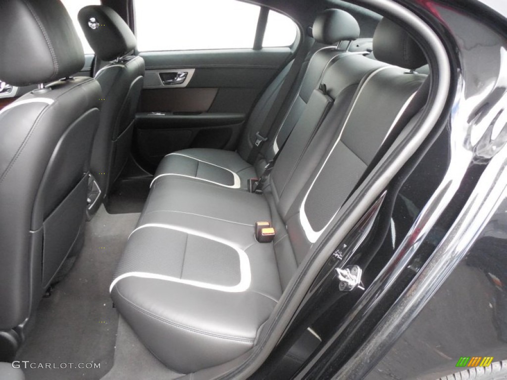 2014 Jaguar XF 3.0 AWD Rear Seat Photos