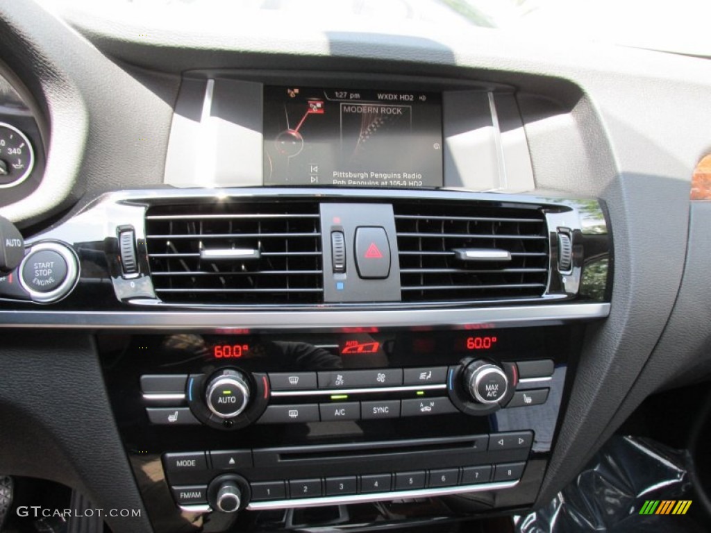 2015 BMW X3 xDrive28i Controls Photo #95149220