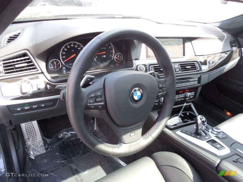 2013 BMW M5 Sedan Black Dashboard Photo #95155967
