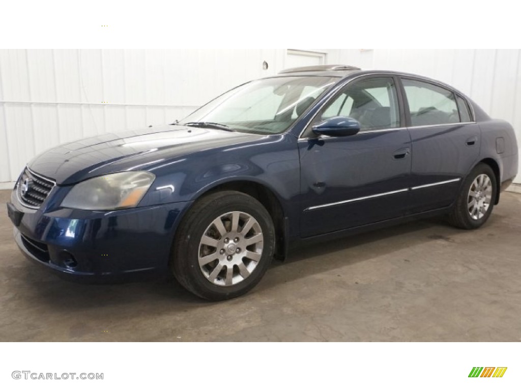 2005 Altima 2.5 S - Majestic Blue Metallic / Charcoal photo #10