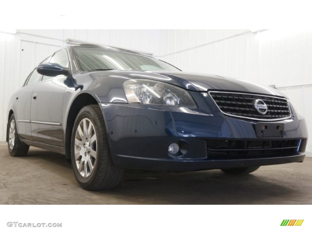 2005 Altima 2.5 S - Majestic Blue Metallic / Charcoal photo #13