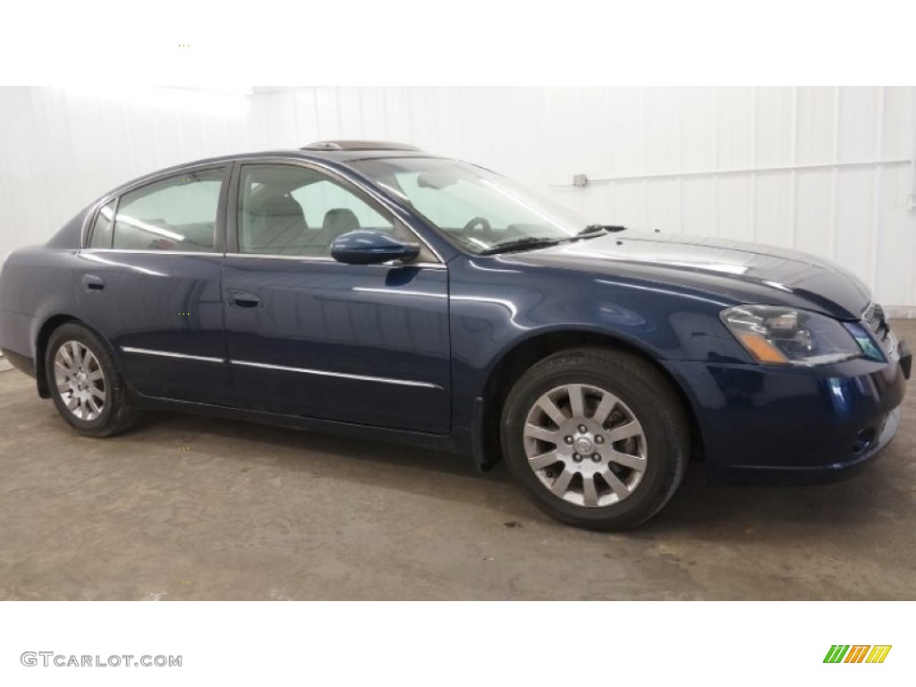 2005 Altima 2.5 S - Majestic Blue Metallic / Charcoal photo #14