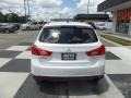 White Pearl - Outlander Sport ES Photo No. 4