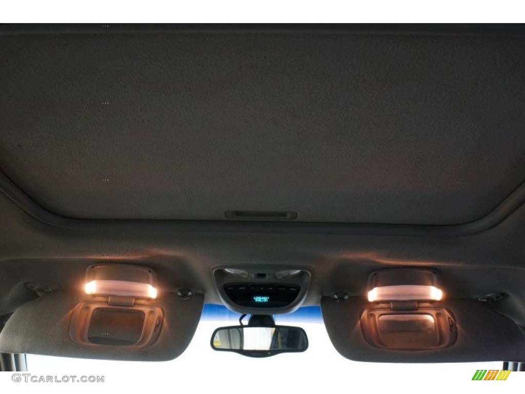 2003 Grand Cherokee Overland 4x4 - Bright Silver Metallic / Dark Slate Gray/Light Slate Gray photo #41