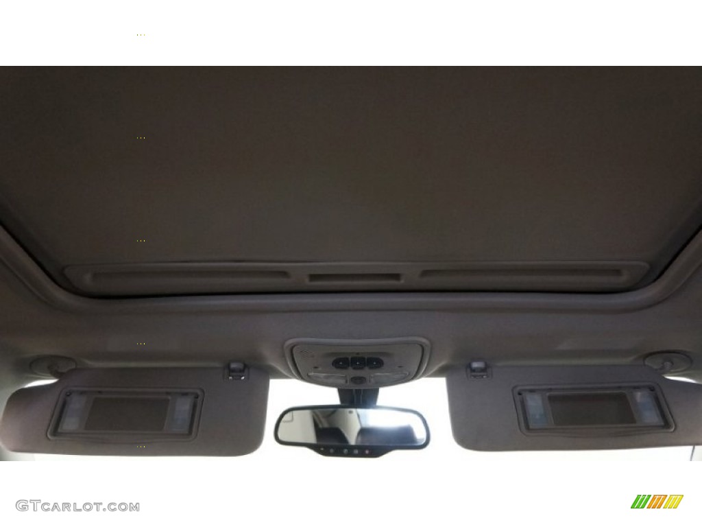 2007 Aura XR - Silver Pearl Metallic / Black photo #27