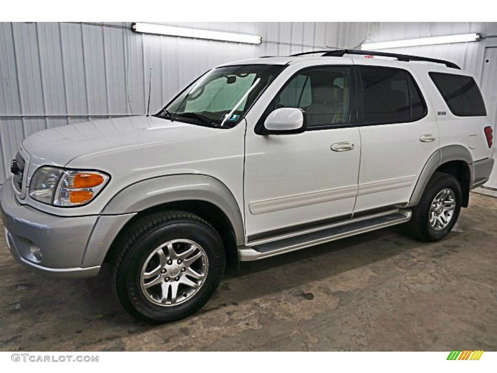 Natural White 2003 Toyota Sequoia SR5 4WD Exterior Photo #95166317