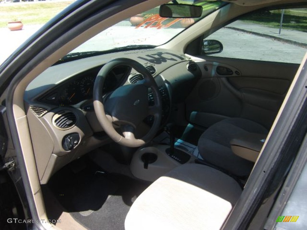 2001 Focus SE Sedan - Pitch Black / Dark Charcoal Black photo #7