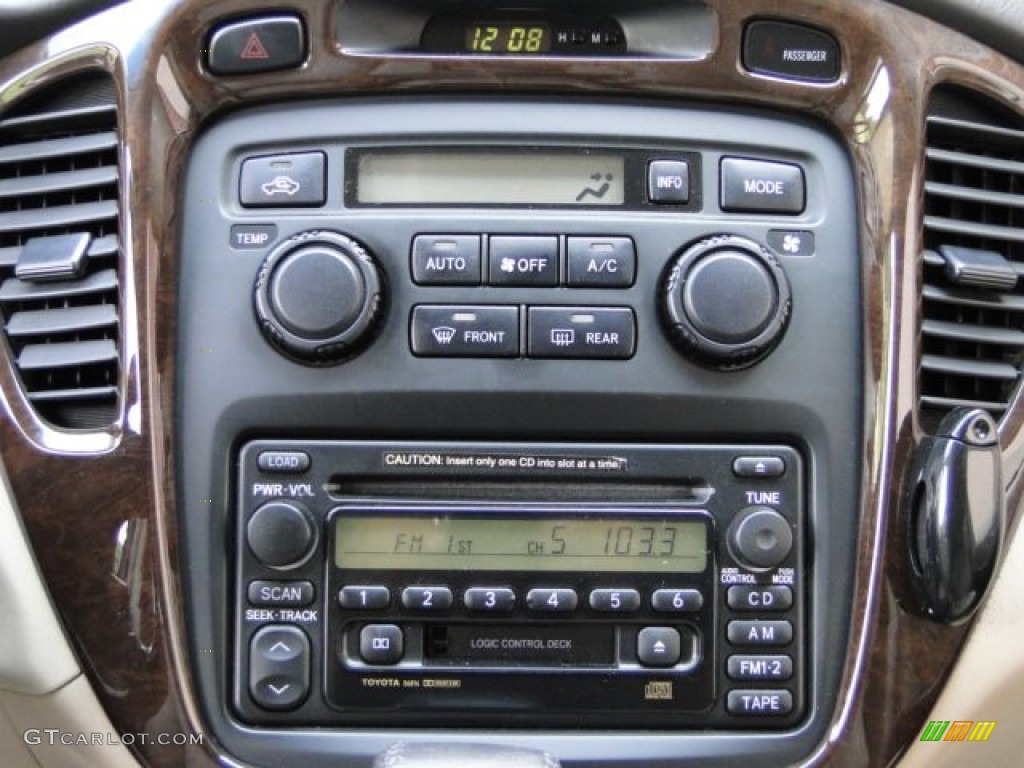 2001 Toyota Highlander V6 4WD Controls Photos
