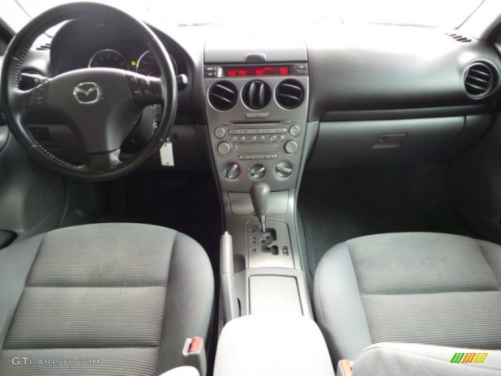 2005 MAZDA6 i Sport Hatchback - Steel Gray Metallic / Gray photo #32