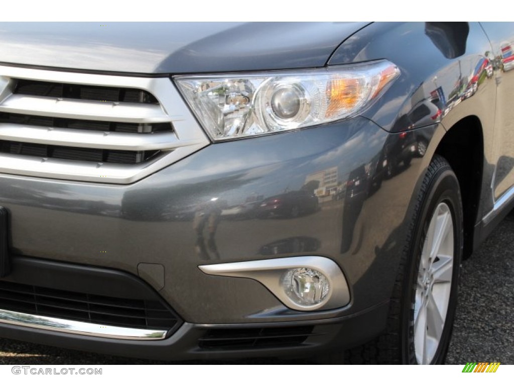 2012 Highlander SE 4WD - Magnetic Gray Metallic / Black photo #30