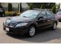 Black - Camry LE Photo No. 7