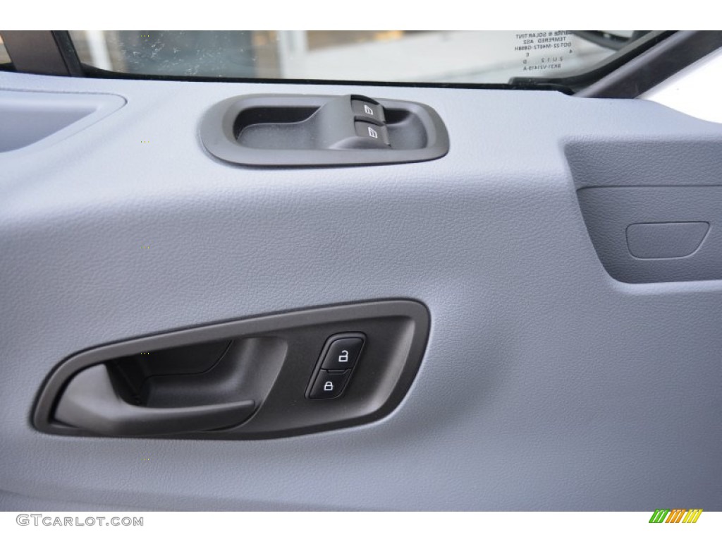 2015 Transit Van 250 MR Long - Oxford White / Pewter photo #5