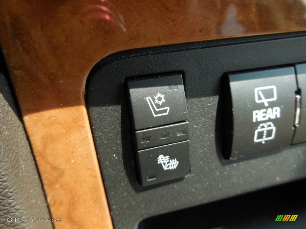 2012 Buick Enclave FWD Controls Photo #95202869
