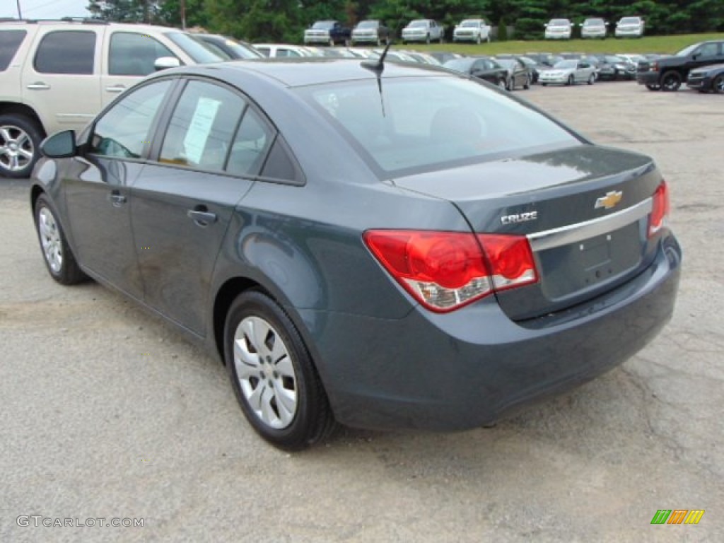 2013 Cruze LS - Cyber Gray Metallic / Jet Black/Medium Titanium photo #4