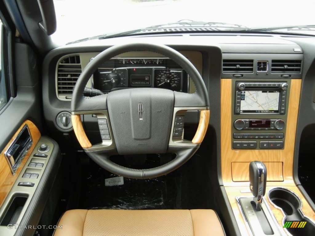 2014 Lincoln Navigator 4x2 Monochrome Limited Edition Canyon Dashboard Photo #95205413