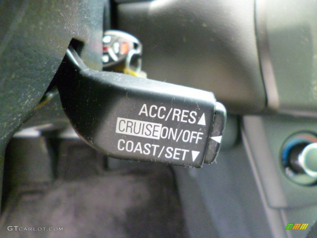 2012 Eclipse SE Coupe - Sunset Pearlescent / Dark Charcoal photo #18