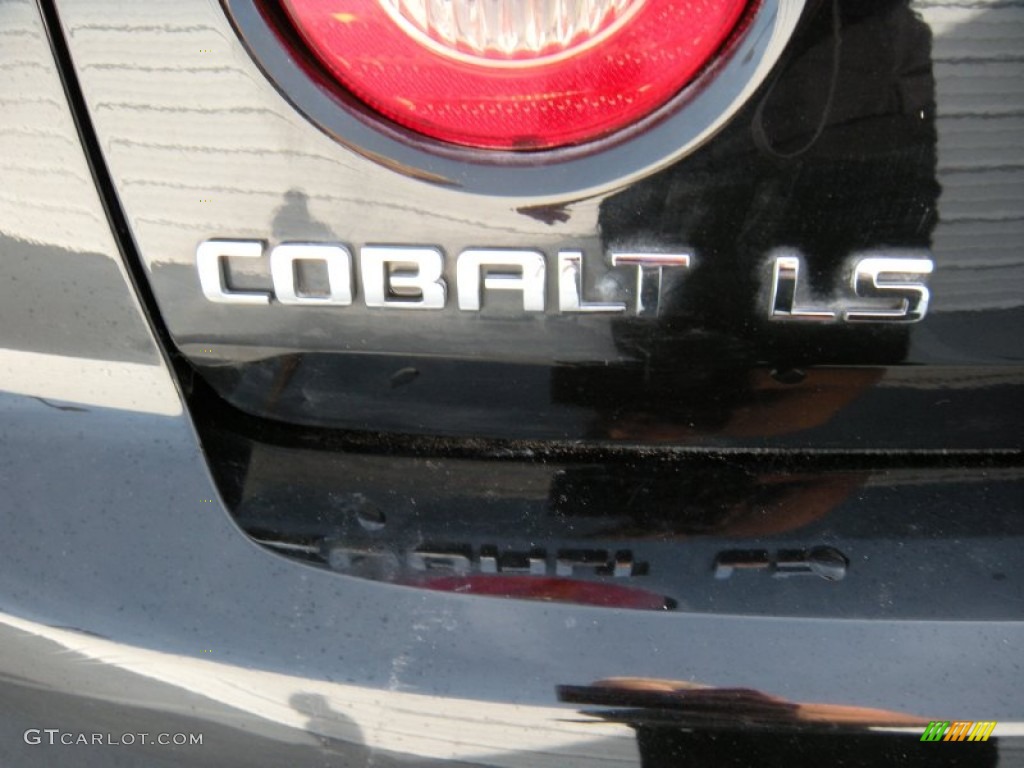 2007 Cobalt LS Coupe - Black / Gray photo #19