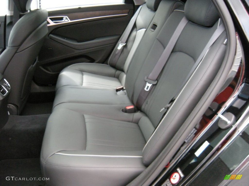 2015 Hyundai Genesis 5.0 Sedan Rear Seat Photo #95214873