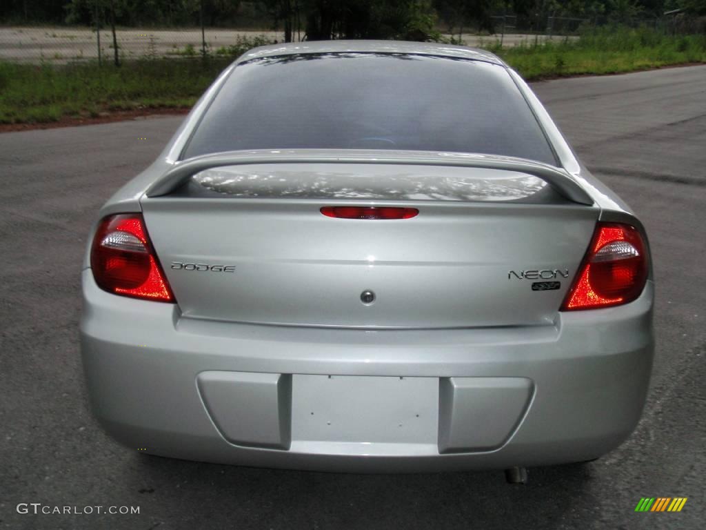 2005 Neon SXT - Bright Silver Metallic / Dark Slate Gray photo #6