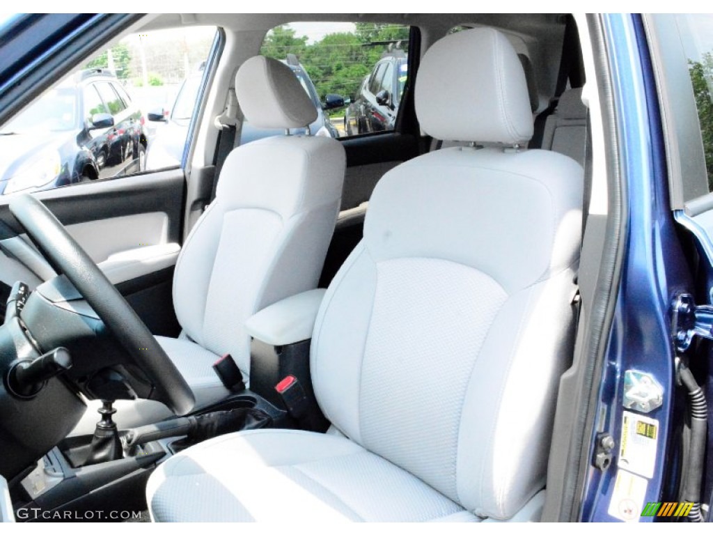 2014 Forester 2.5i Premium - Marine Blue Pearl / Platinum photo #15