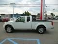 2014 Glacier White Nissan Frontier SV King Cab 4x4  photo #4