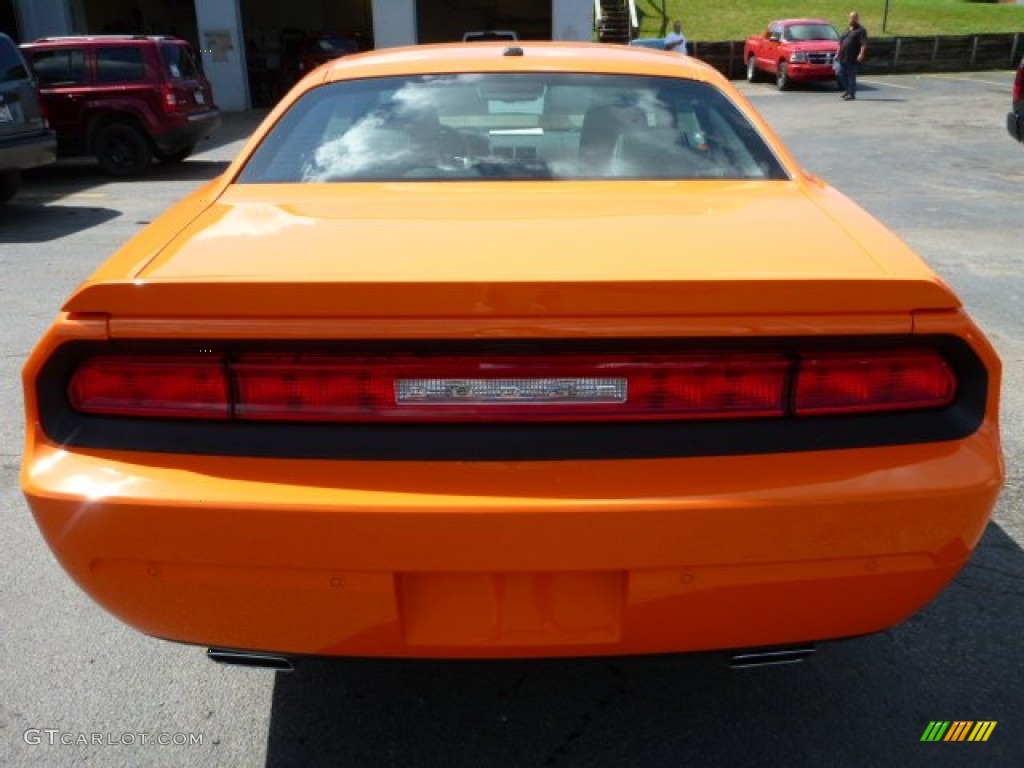 2014 Challenger R/T Classic - Header Orange / Dark Slate Gray photo #4