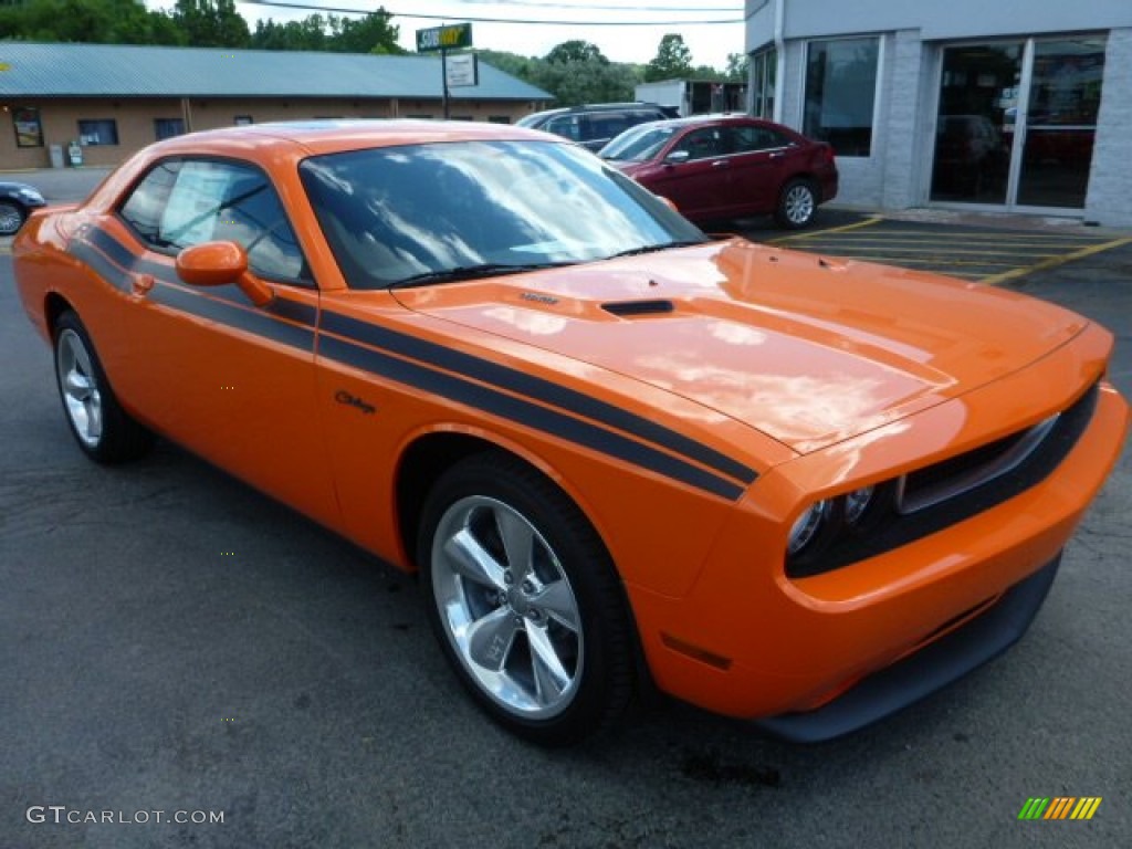 2014 Challenger R/T Classic - Header Orange / Dark Slate Gray photo #7