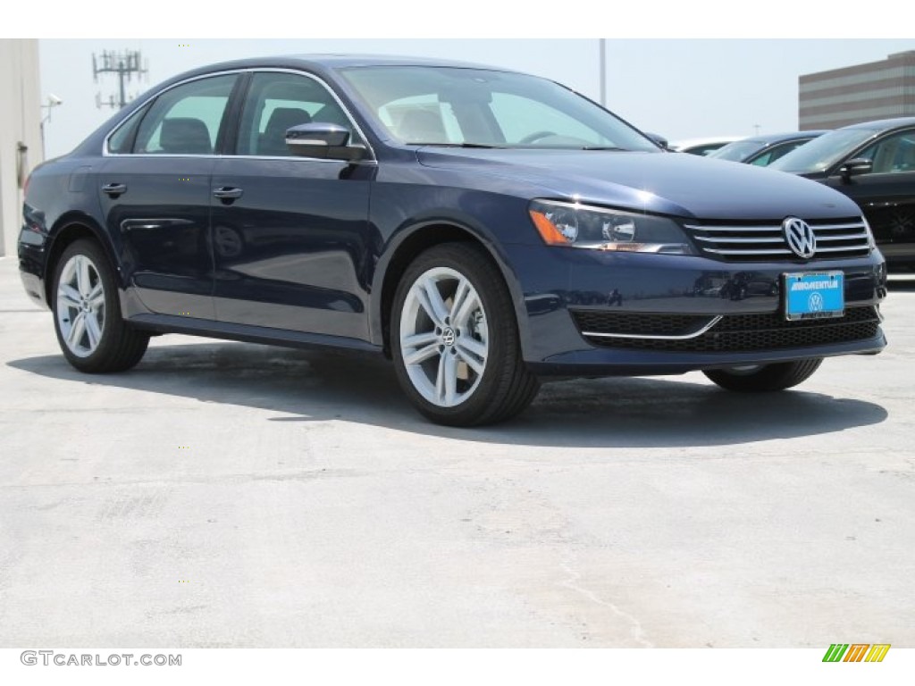 2014 Passat 1.8T SE - Night Blue Metallic / Titan Black photo #1