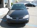 Pitch Black - Focus ZX5 SES Hatchback Photo No. 3
