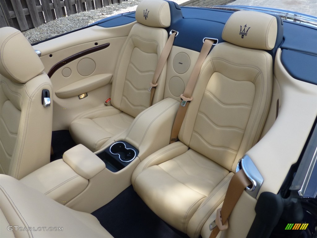 2014 Maserati GranTurismo Convertible GranCabrio Rear Seat Photo #95236605