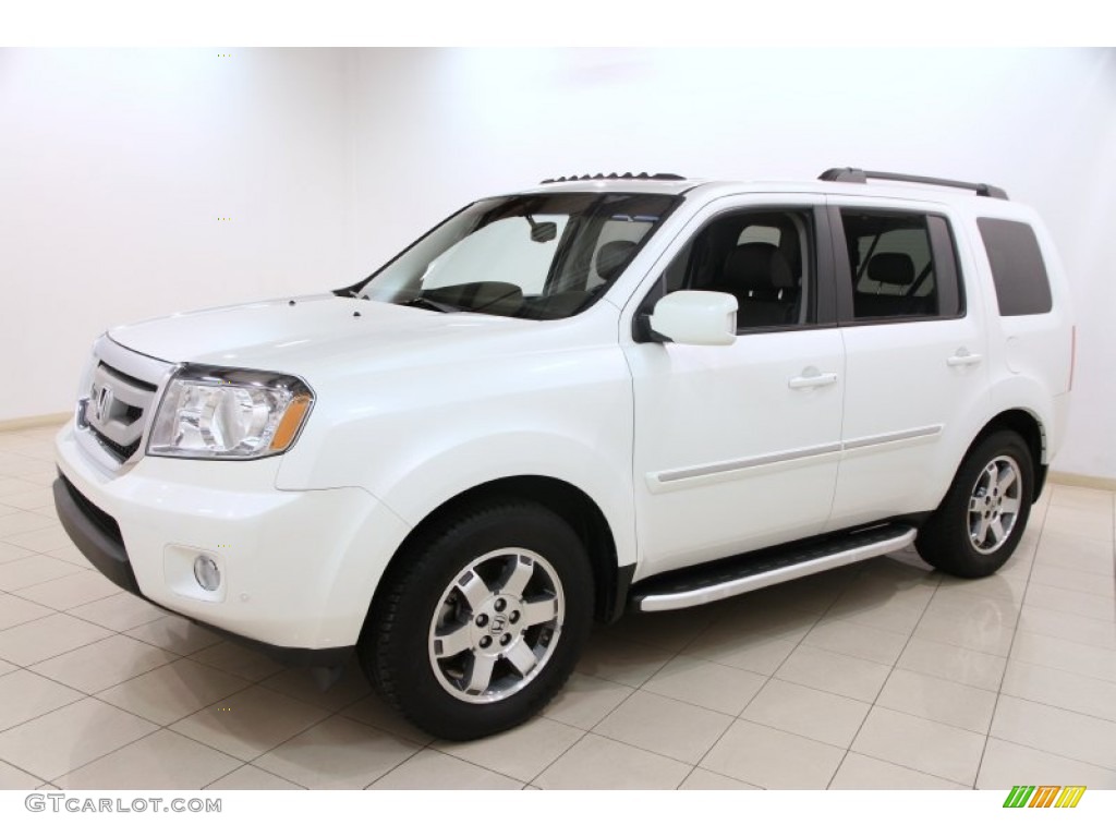 2011 Pilot Touring 4WD - White Diamond Pearl / Black photo #3
