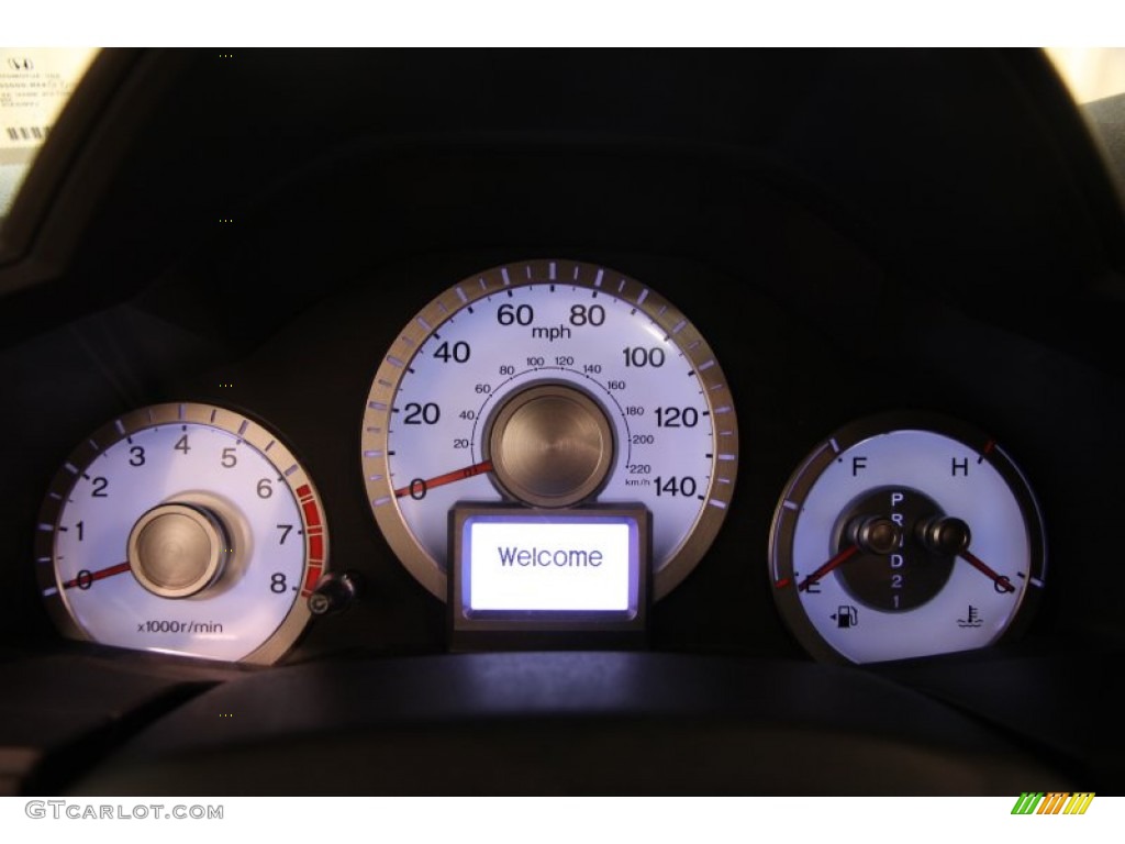 2011 Pilot Touring 4WD - White Diamond Pearl / Black photo #7