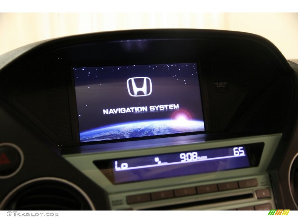 2011 Pilot Touring 4WD - White Diamond Pearl / Black photo #9