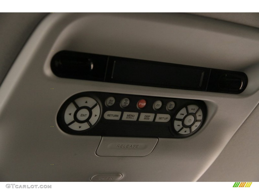 2011 Pilot Touring 4WD - White Diamond Pearl / Black photo #30