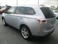 Cool Silver Metallic - Outlander SE Photo No. 5